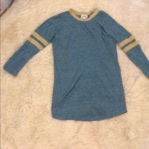 Lularoe Quarter Length baseball T